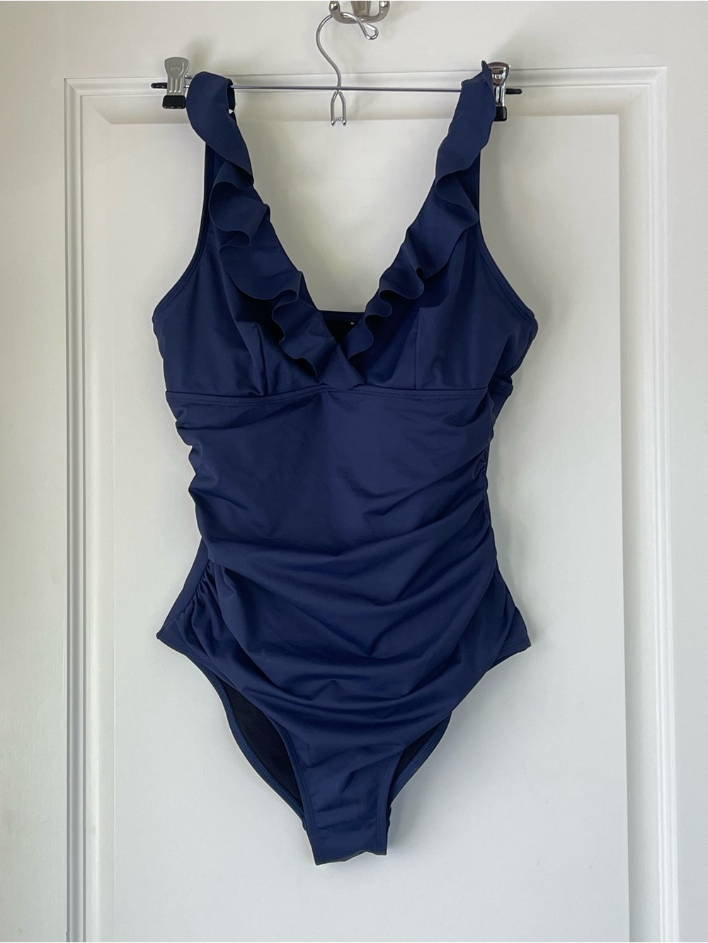 CUPSHE One Piece V Neck Swim Suit, Adjustable Straps, Ruffles, Rouching, Navy